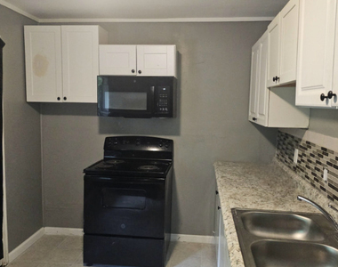 668 Grosso Avenue - Photo Thumbnail 15