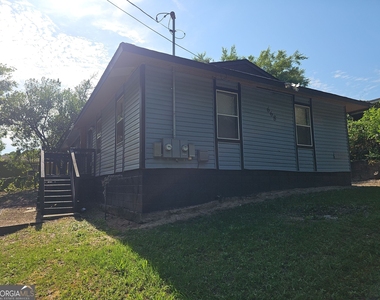 668 Grosso Avenue - Photo Thumbnail 17