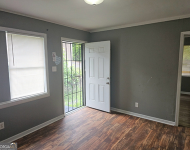 668 Grosso Avenue - Photo Thumbnail 5