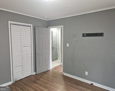 668 Grosso Avenue - Photo Thumbnail 9