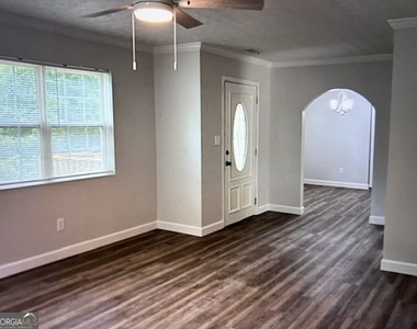 3604 Hogan Drive Nw - Photo Thumbnail 4