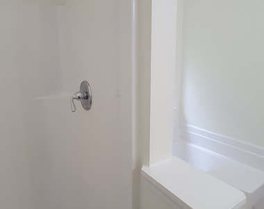 3206 Diamond Bluff - Photo Thumbnail 16
