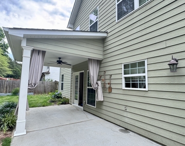 323 Evesham Avenue - Photo Thumbnail 40
