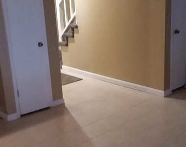 7620 Tara Road - Photo Thumbnail 4