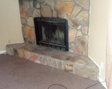 7620 Tara Road - Photo Thumbnail 1