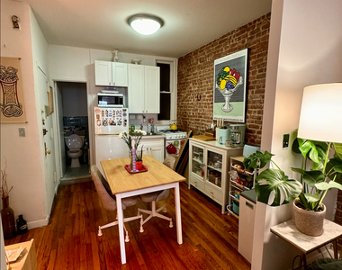 1748 1st Avenue - Photo Thumbnail 1
