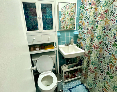 1748 1st Avenue - Photo Thumbnail 3