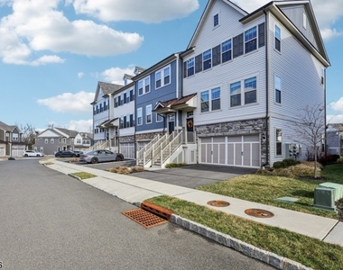 21 Dahlia Dr - Photo Thumbnail 42