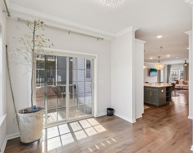 21 Dahlia Dr - Photo Thumbnail 9