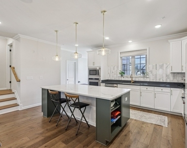 21 Dahlia Dr - Photo Thumbnail 11