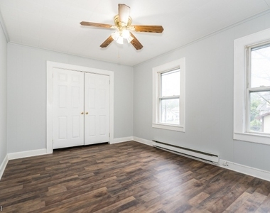104 Ridgedale Ave - Photo Thumbnail 5