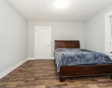 104 Ridgedale Ave - Photo Thumbnail 8