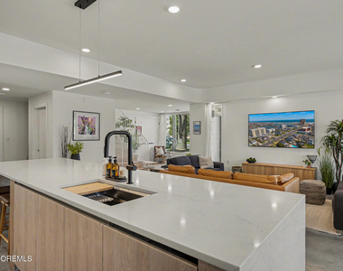 500 8th Avenue - Photo Thumbnail 16