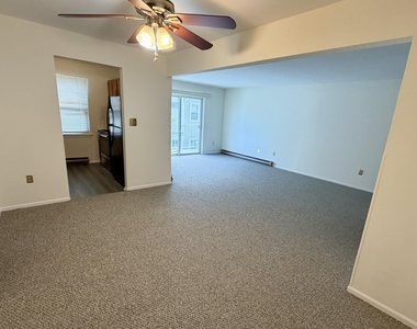 65 Whitefield Avenue - Photo Thumbnail 2