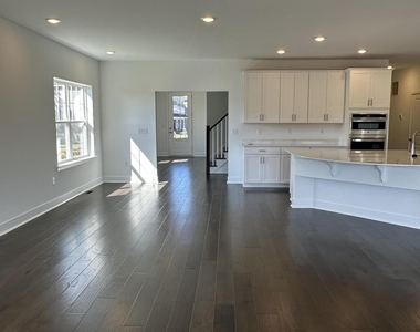 2708 Journey Avenue - Photo Thumbnail 5
