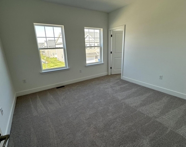 2708 Journey Avenue - Photo Thumbnail 13