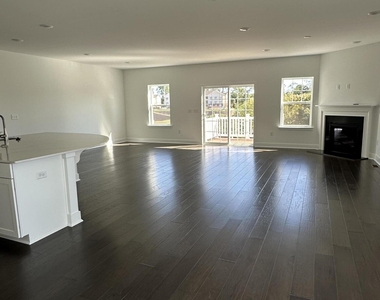 2708 Journey Avenue - Photo Thumbnail 6