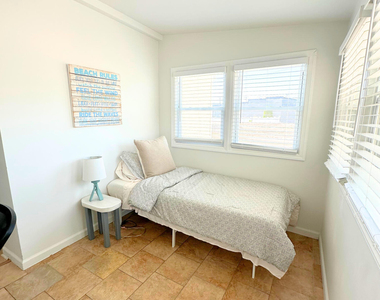 638a Redmond Avenue - Photo Thumbnail 10