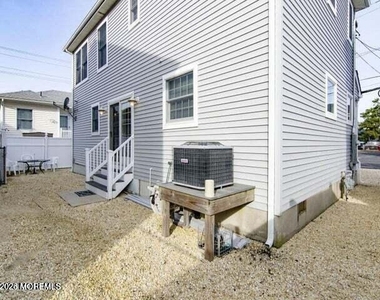 26 Newark Avenue - Photo Thumbnail 1