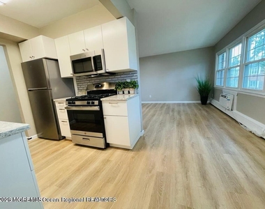 68 Stonehurst Boulevard - Photo Thumbnail 9