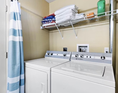 110 N Ensign Drive - Photo Thumbnail 20