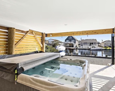 110 N Ensign Drive - Photo Thumbnail 37