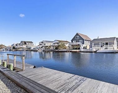 110 N Ensign Drive - Photo Thumbnail 40