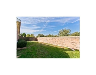 2448 Loch Haven Court - Photo Thumbnail 5