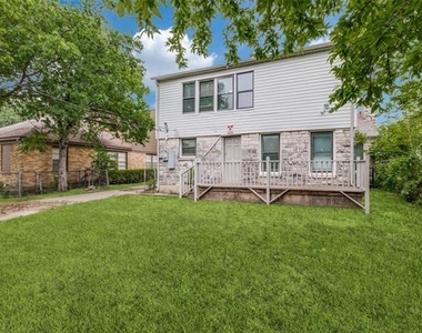 1835 Norfolk Avenue - Photo Thumbnail 11