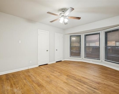 1835 Norfolk Avenue - Photo Thumbnail 8