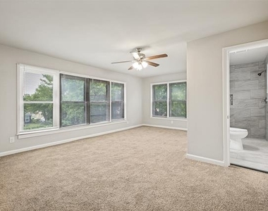 1835 Norfolk Avenue - Photo Thumbnail 9