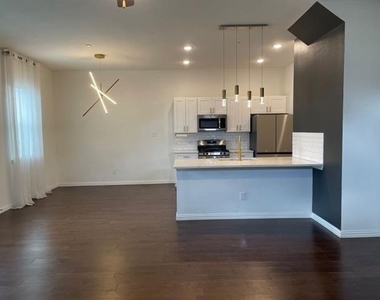 4342 Hebron Street - Photo Thumbnail 1