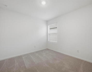 3914 Ontario Way - Photo Thumbnail 15