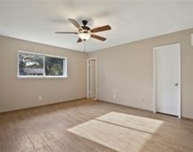2614 Branch Oaks Drive - Photo Thumbnail 28