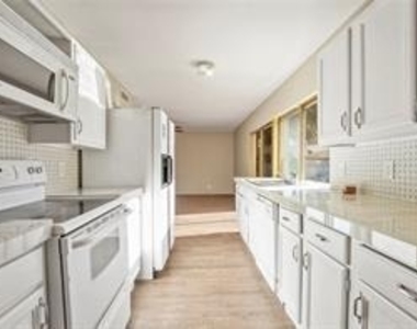 2614 Branch Oaks Drive - Photo Thumbnail 18