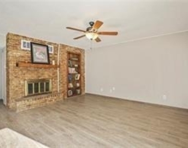 2614 Branch Oaks Drive - Photo Thumbnail 8