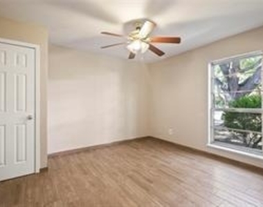 2614 Branch Oaks Drive - Photo Thumbnail 32