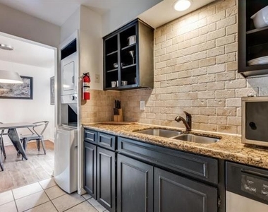4810 Mckinney Avenue - Photo Thumbnail 5