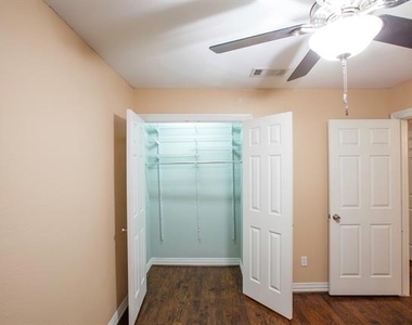 4741 Bradford Drive - Photo Thumbnail 12