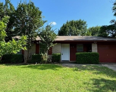 528 Apollo Drive - Photo Thumbnail 1