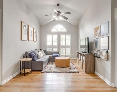 830 Doral Drive - Photo Thumbnail 33