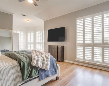 830 Doral Drive - Photo Thumbnail 25
