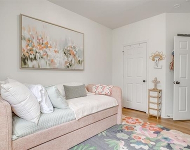 830 Doral Drive - Photo Thumbnail 27