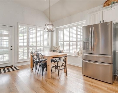 830 Doral Drive - Photo Thumbnail 12