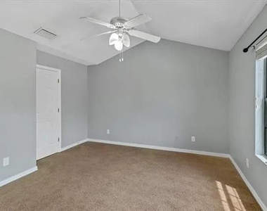 234 Samuel Boulevard - Photo Thumbnail 17