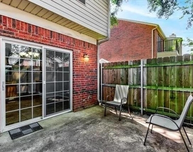 234 Samuel Boulevard - Photo Thumbnail 27