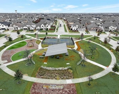 1636 Hydrangea Lane - Photo Thumbnail 24
