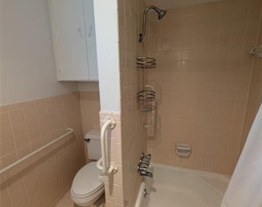 4715 Skillman Street - Photo Thumbnail 24