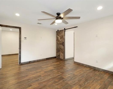1201 Nw 6th Avenue - Photo Thumbnail 27