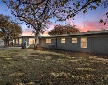 1201 Nw 6th Avenue - Photo Thumbnail 35
